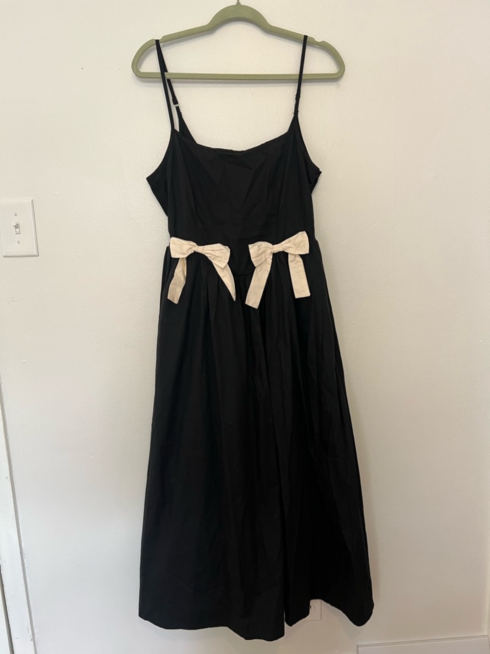 NWT Black Spaghetti-Strap Midi Dress with Cream Bow Accents Size L